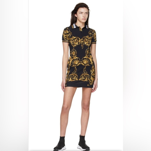 HOST PICK⭐️Versace Regalia Baroque Dress 🖤💛 - Picture 4 of 12